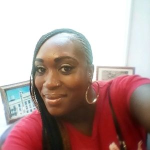 Meet your Posher, Rae